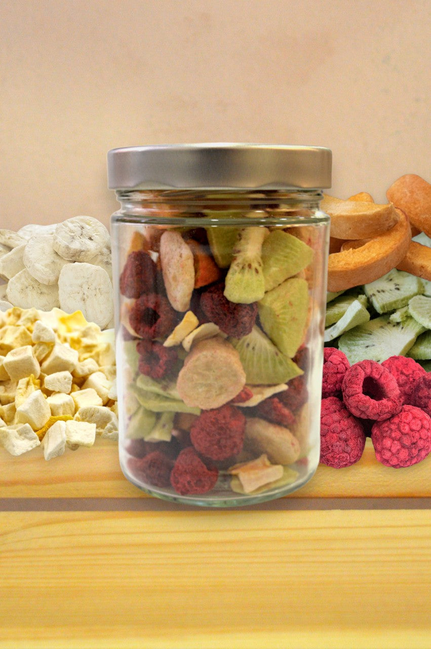 Liofiiziran sadni miks - liofilizirane banane, liofilizirane maline, liofiliziran kivi, liofiliziran mango, liofilizirane marelice