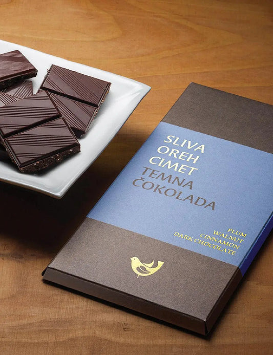 Temna čokolada s slivo, orehi in cimetom