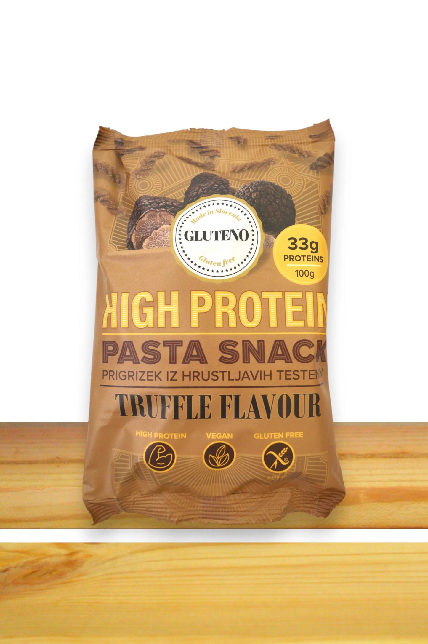 Brezglutenski testeninski prigrizek z okusom tartufov