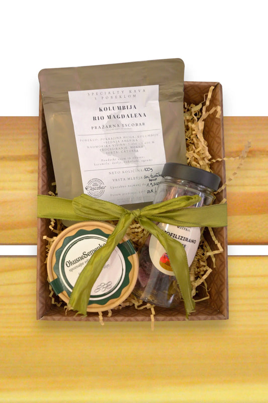 Darilni paket —  specialty kava Brazilija, liofiliziran sladoled dubajska čokolada in bučna semena z vanilijo