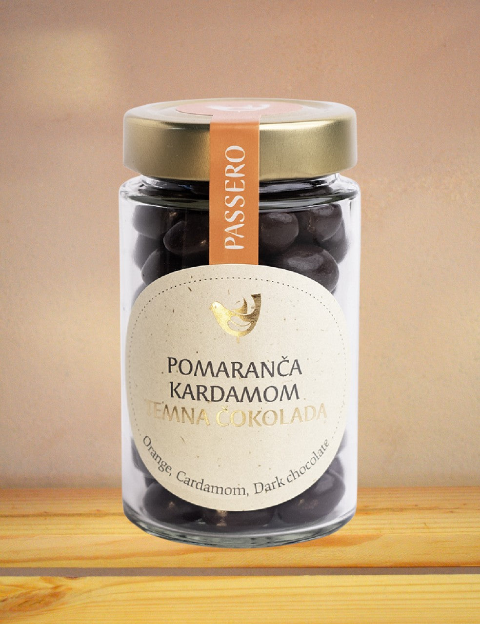 Dražeji s pomarančo, kardamomom in temno čokolado