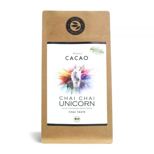 Kakav z začimbami in matcha čajem