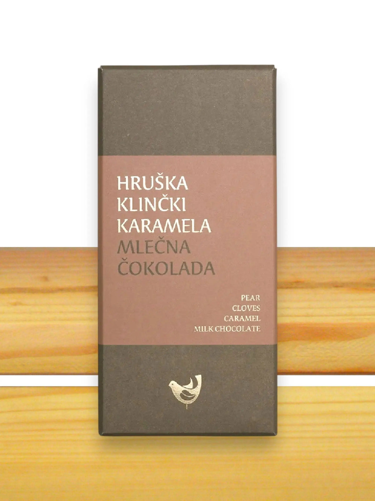 Mlečna čokolada s hruško, klinčki in karamelo